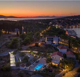 6 bedroom villa with pool in Milna, Brac Island sleeps 11